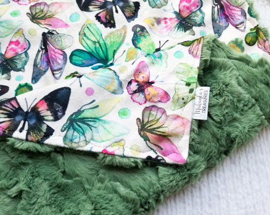 RTS Butterfly Summer, Basil Glacier - 19x28"