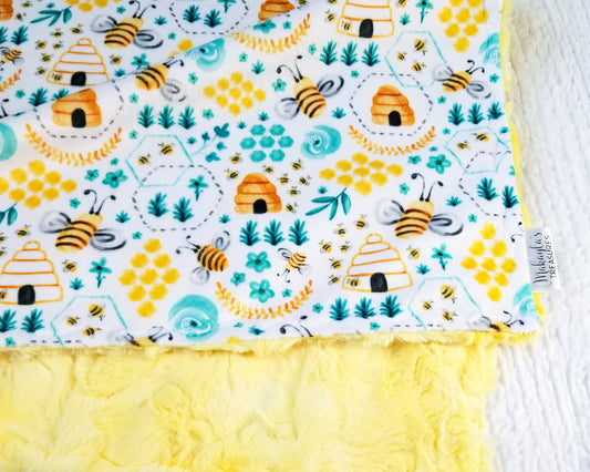 RTS Teal Honeybees, Lemondrop Galaxy - 19x28"